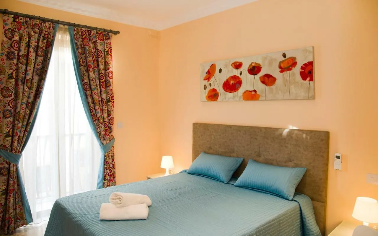 Sliema Duplex 1 Bedroom Apartment - Sleeps 4